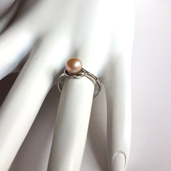 Peach Pearl Ring Solitaire Dainty Size 5 6 7 Vintage Cultured Silver Plated - Picture 3 of 10